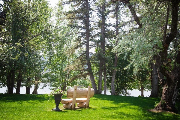 Lakeside Motel image 32